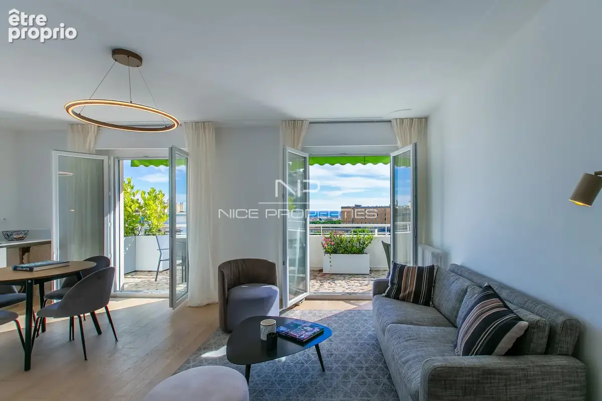 Appartement 4 pièces 77 m² à vendre à Nice (06000) - photo 2