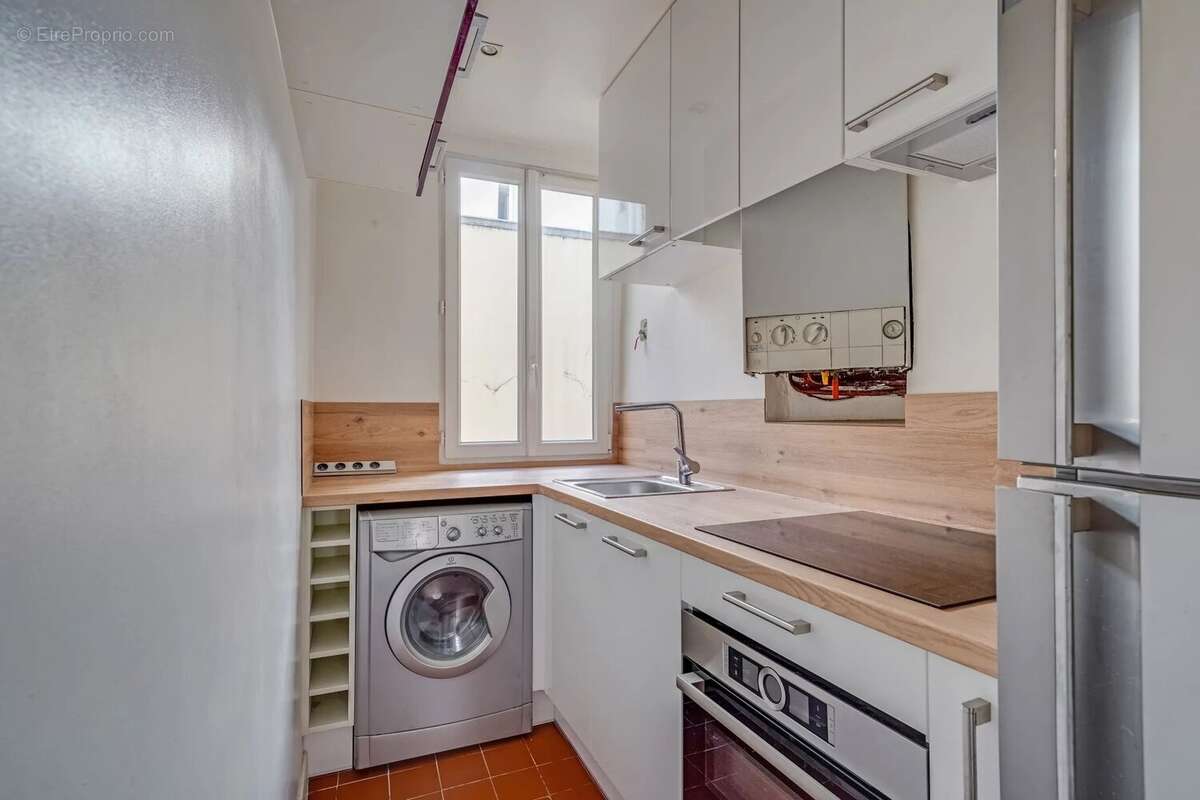 Appartement à PARIS-7E