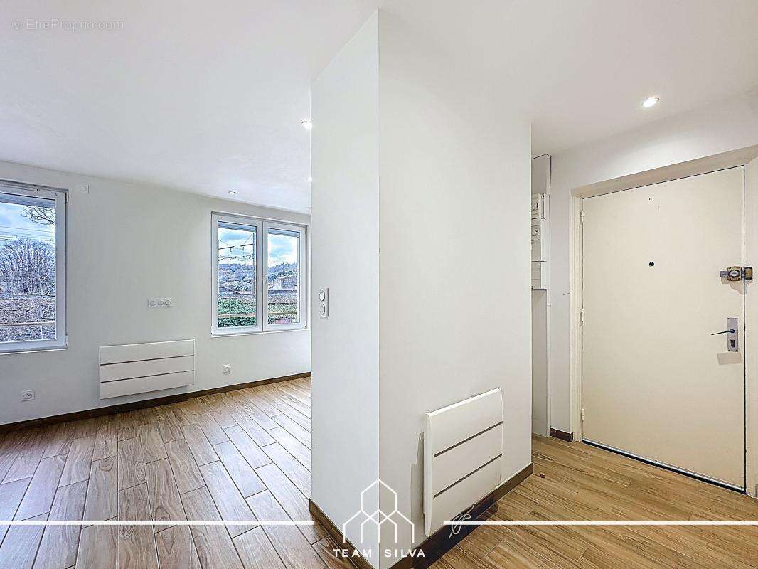 Appartement à GIVORS