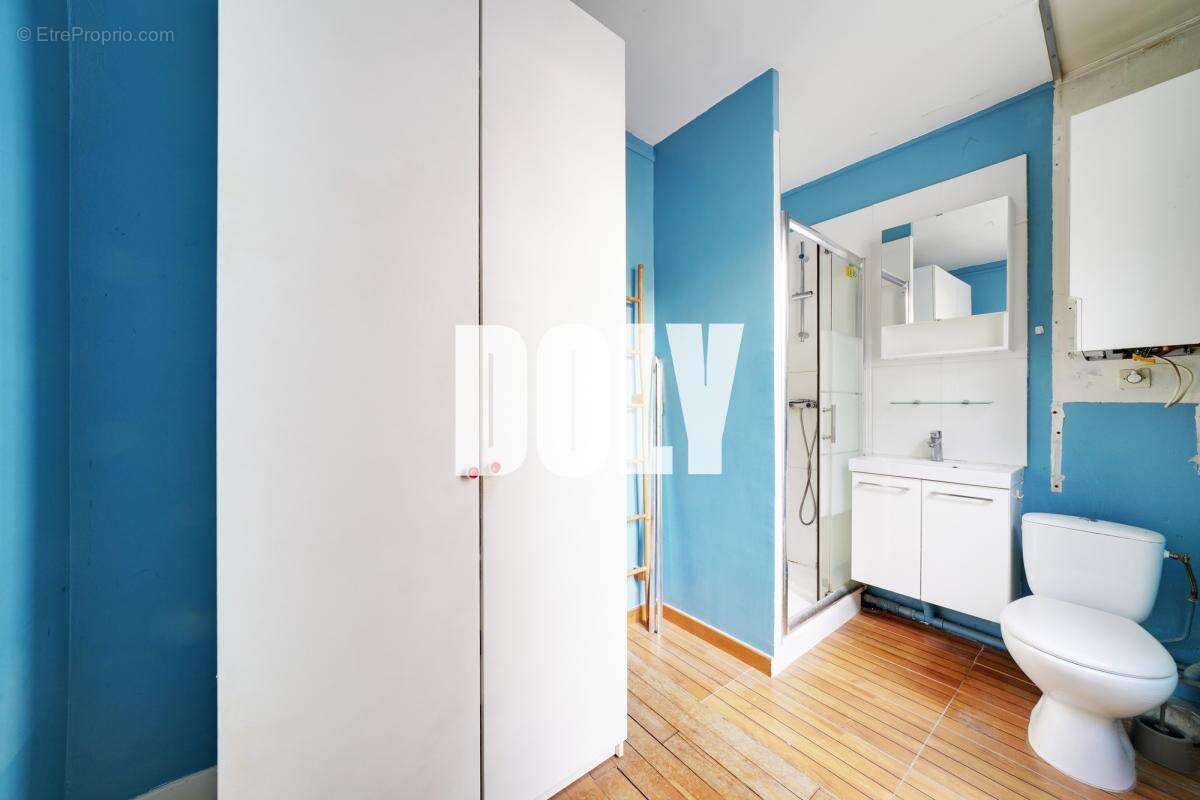 Appartement à PARIS-14E