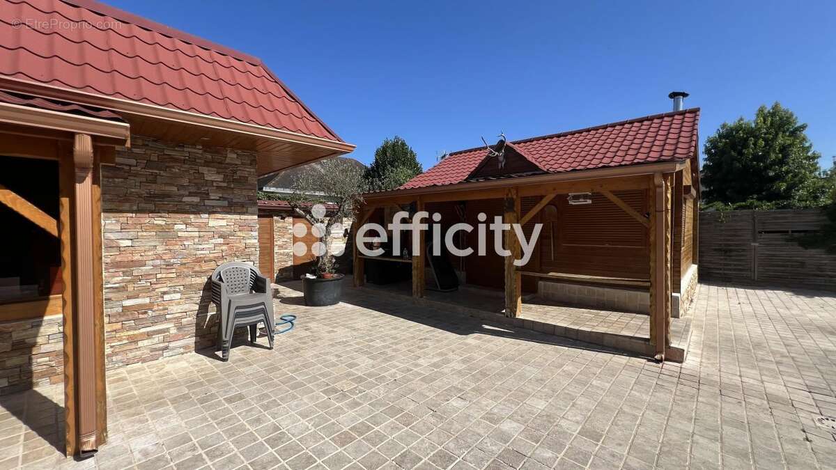 Maison à JUVISY-SUR-ORGE