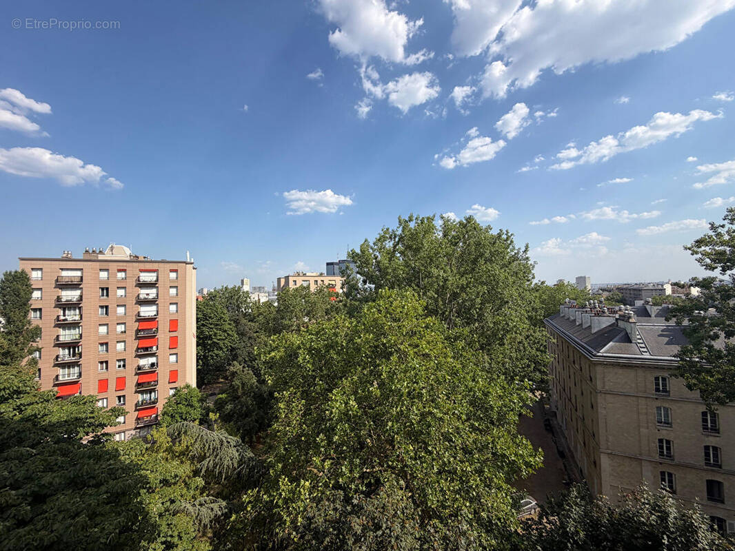 Appartement à PARIS-20E