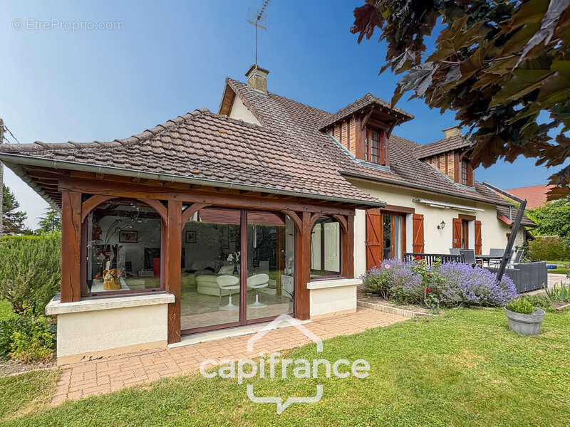 Maison à ROSIERES-PRES-TROYES