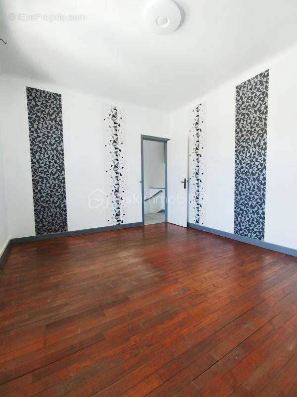 Maison à DAMMARIE-LES-LYS