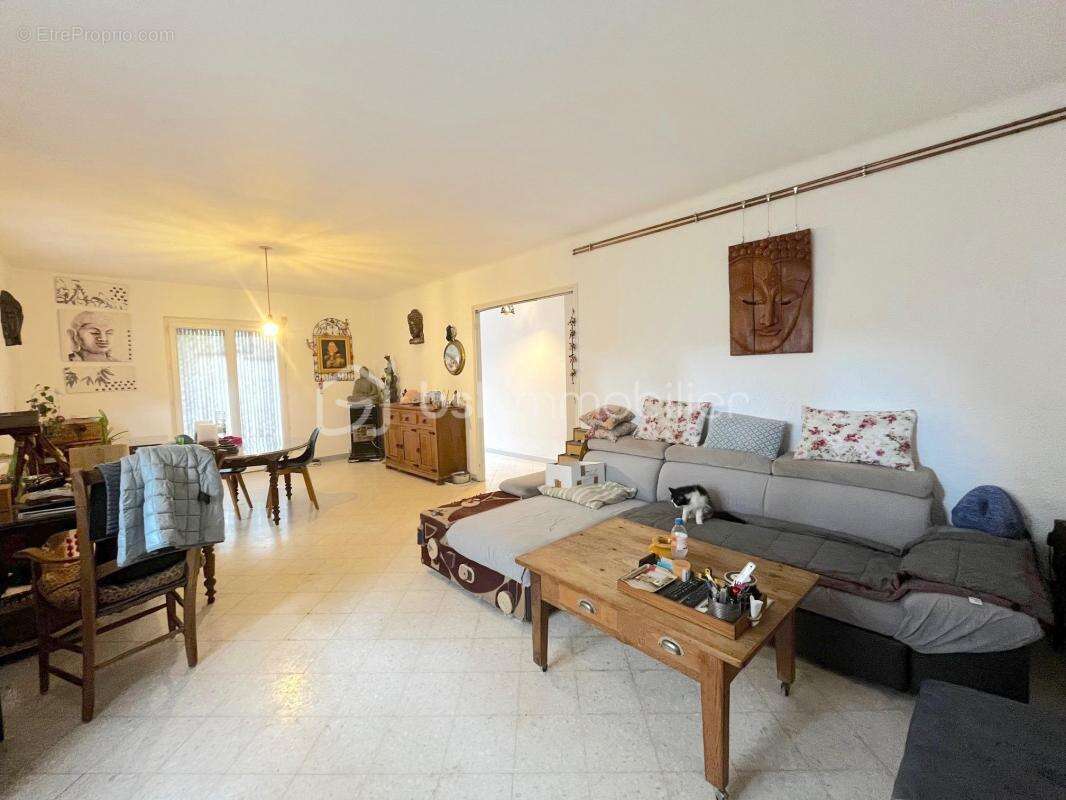 Appartement à NIMES