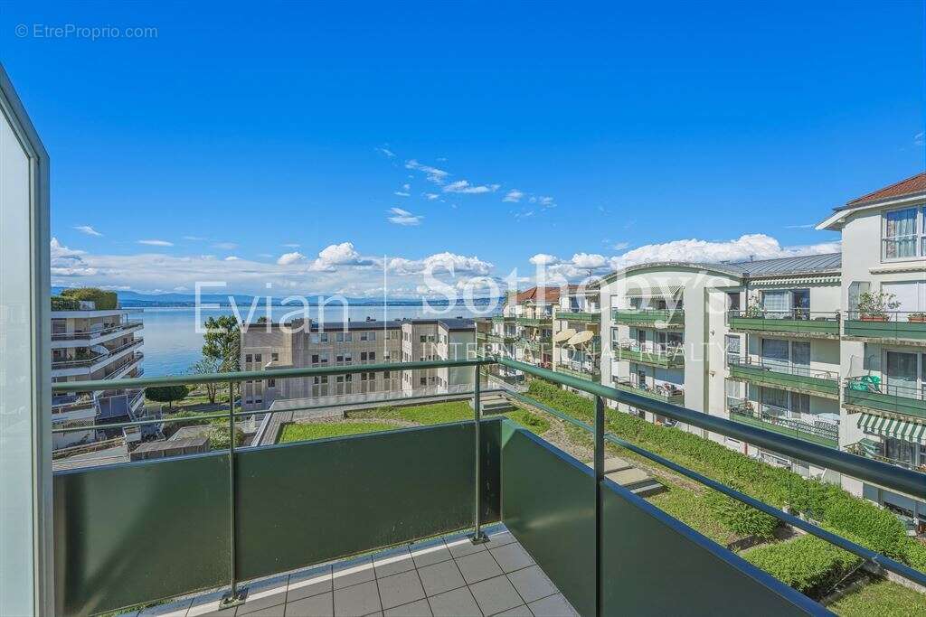 Evian centre ville appartement t4 vue lac - photo 13