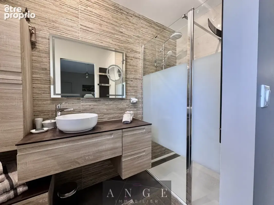 La farlède propriété d'exception 200 m2 habitables t2 indépendant - photo 13