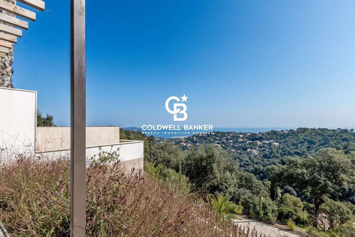 Maison à CAVALAIRE-SUR-MER