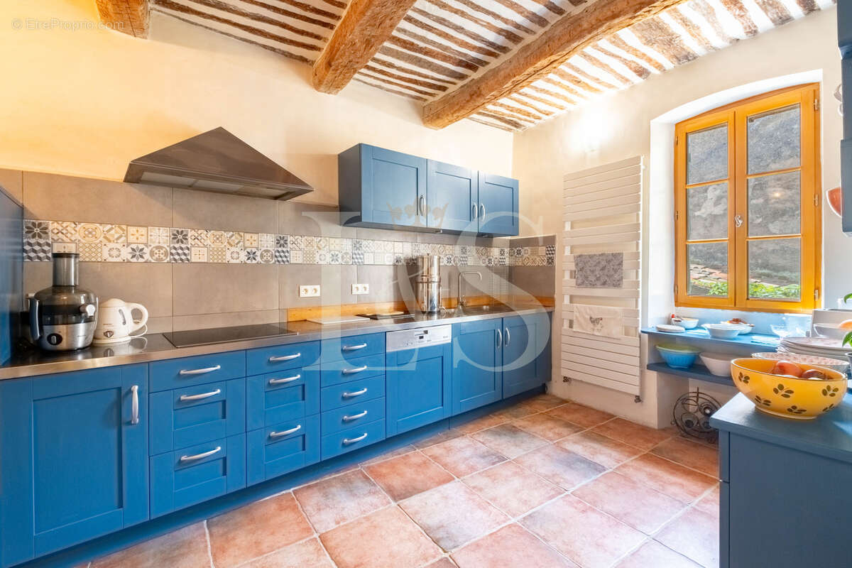 Maison à PIERRELONGUE