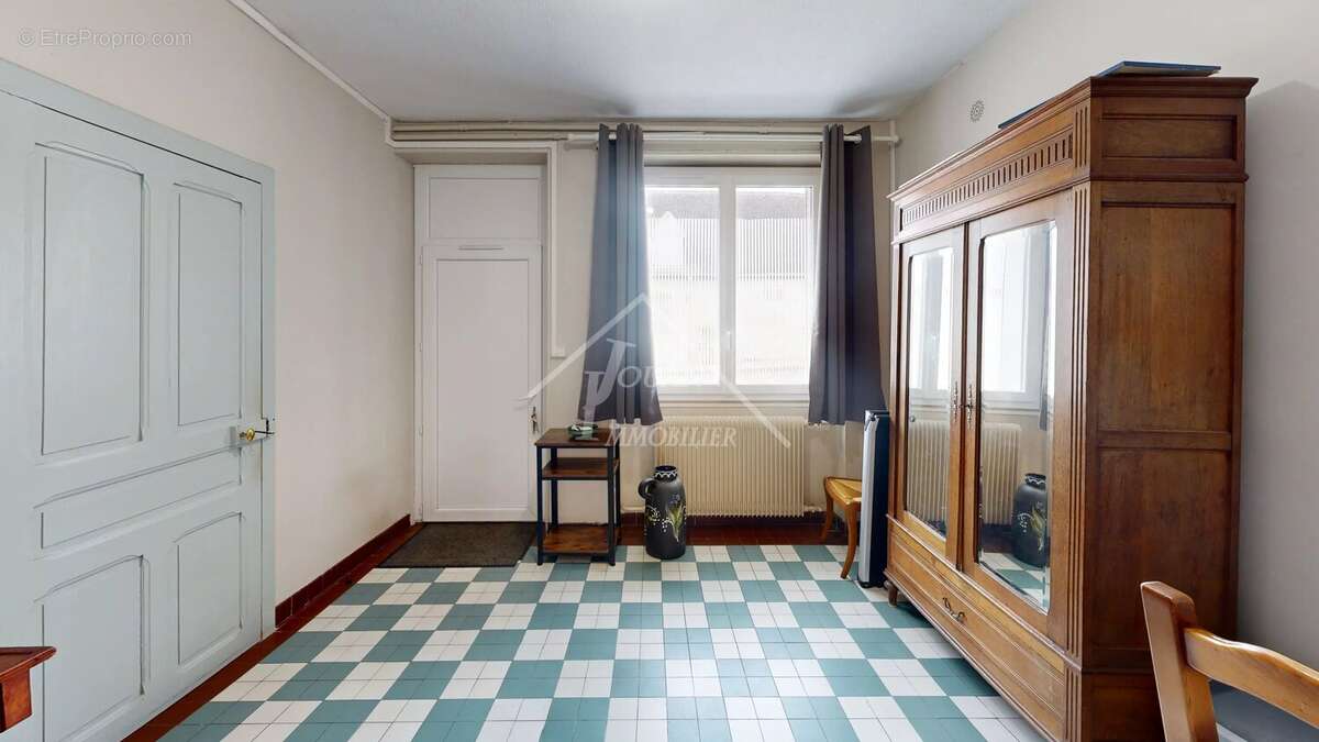 Maison à BOURBON-L'ARCHAMBAULT