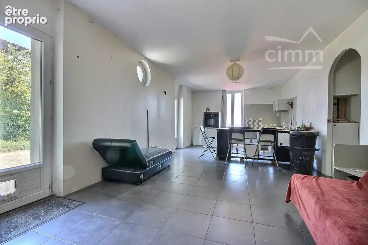 Maison de ville à renover avec vue dominante – 2 logements – terrain 5 000 m² – le teil - photo 14