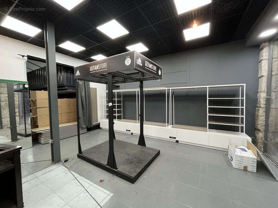 Commerce à SAINT-ETIENNE