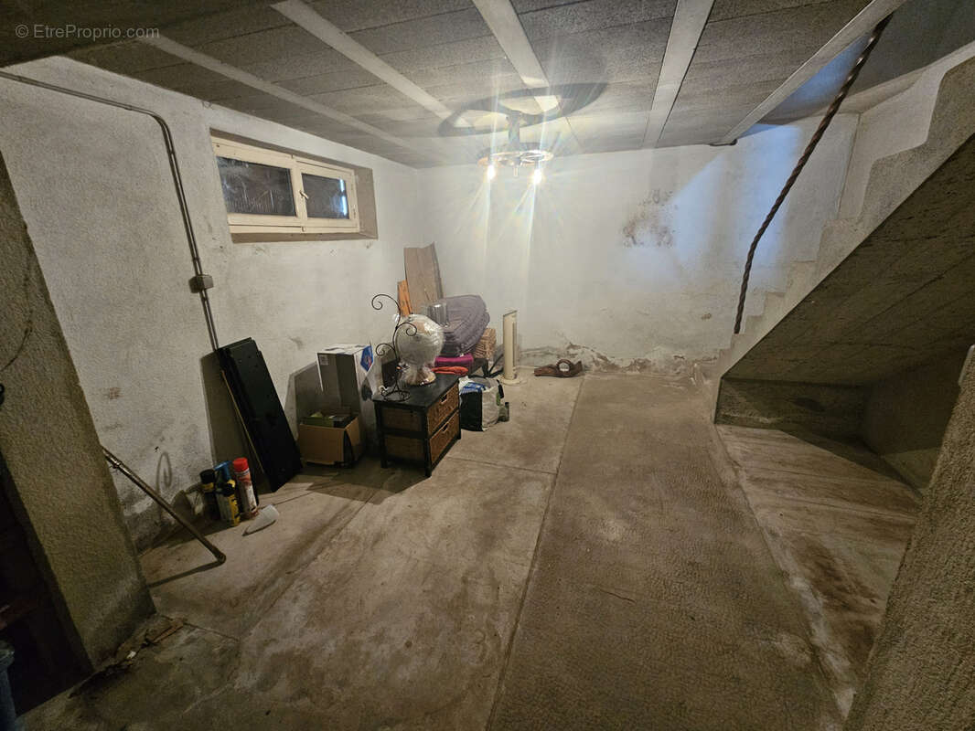 Maison à CHATEAUNEUF-LA-FORET