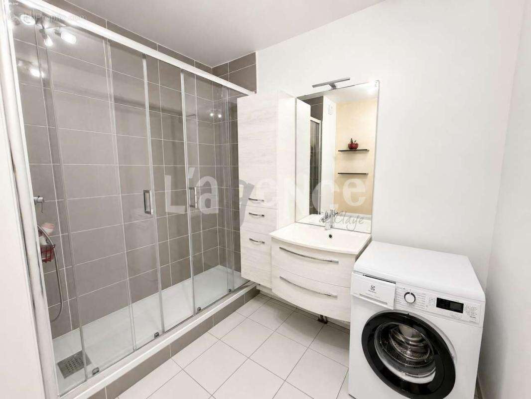 Appartement à CHARNY