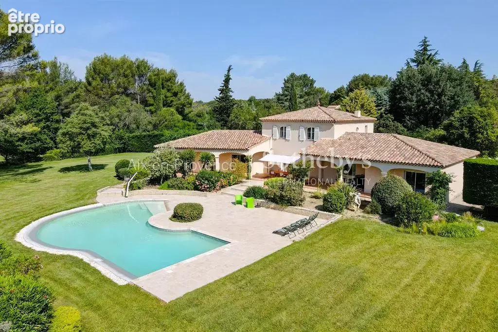 Maison d'exception - 280 m² à vendre à proximité d'Aix-en-Provence - photo 4