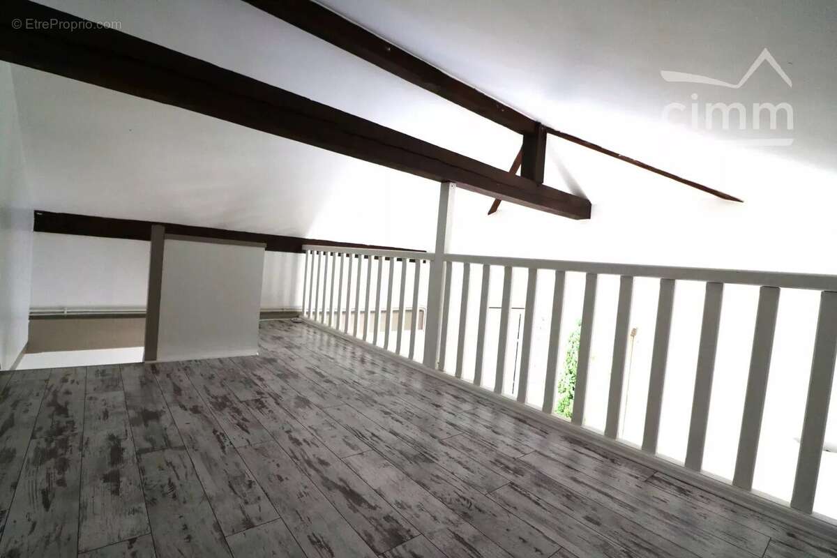 Appartement à COYE-LA-FORET