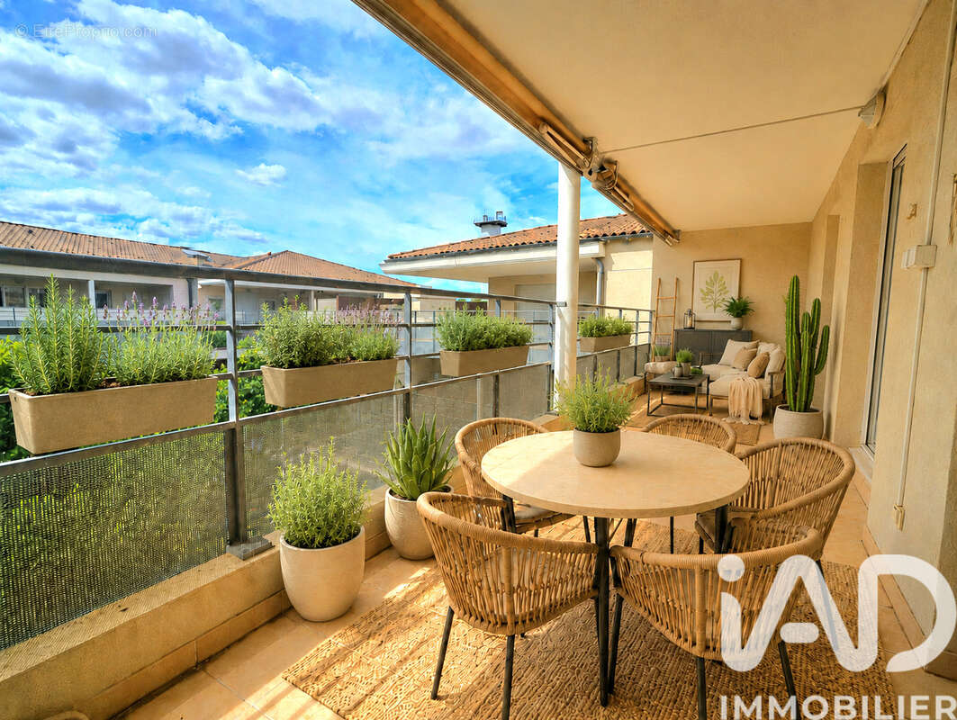 Photo 2 - Appartement à NIMES