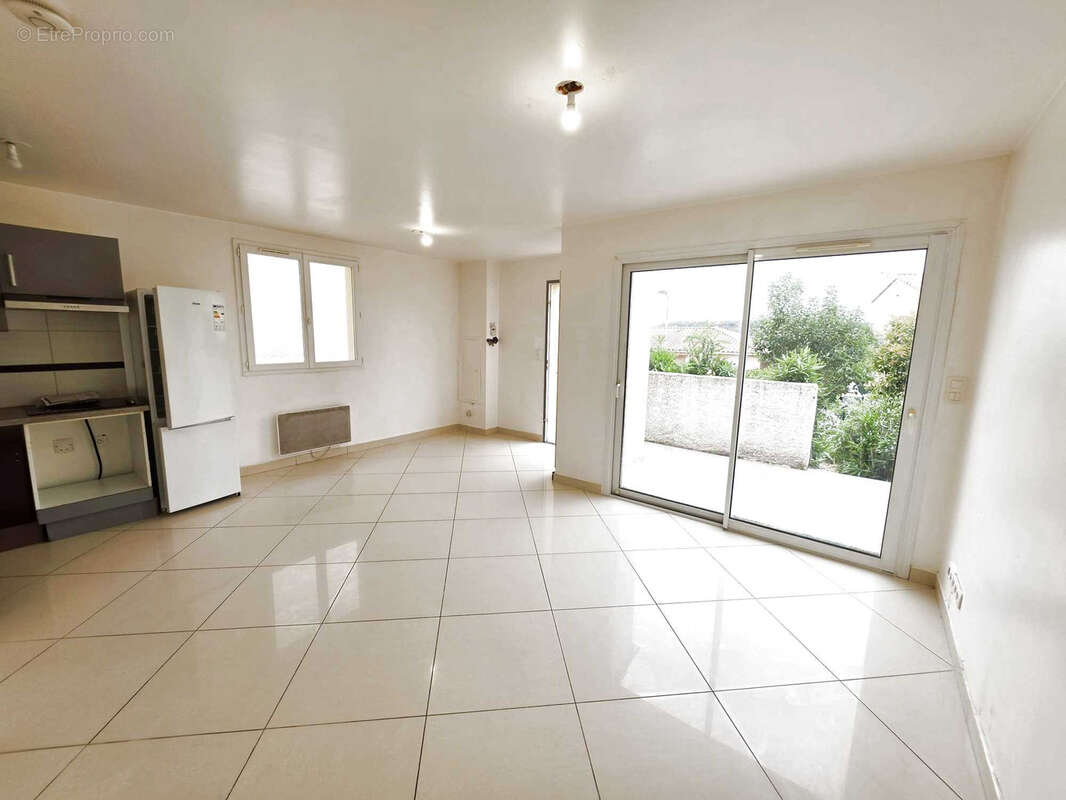 Maison 76 m² à Narbonne  - photo 3