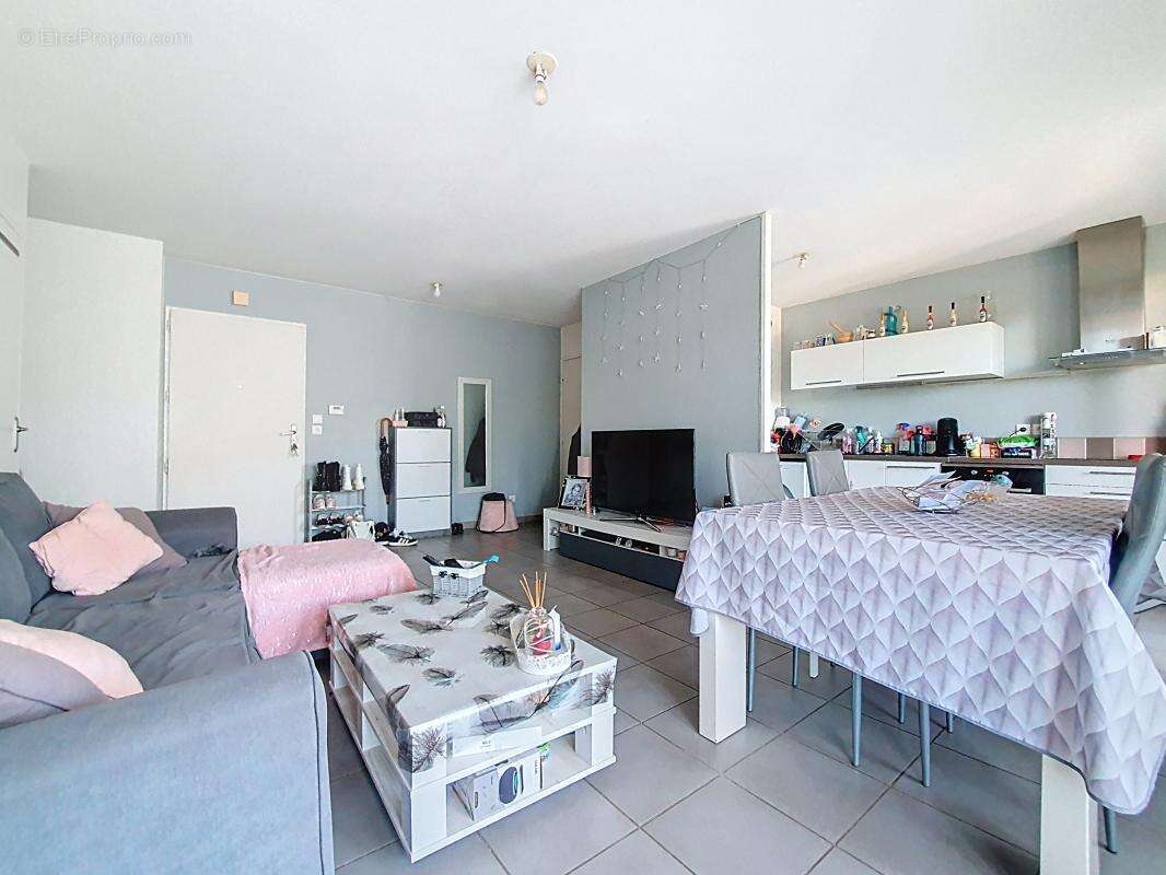 Appartement à CHASSE-SUR-RHONE