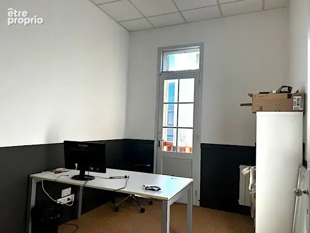 Commerce 96 m² à Pessac  - photo 3