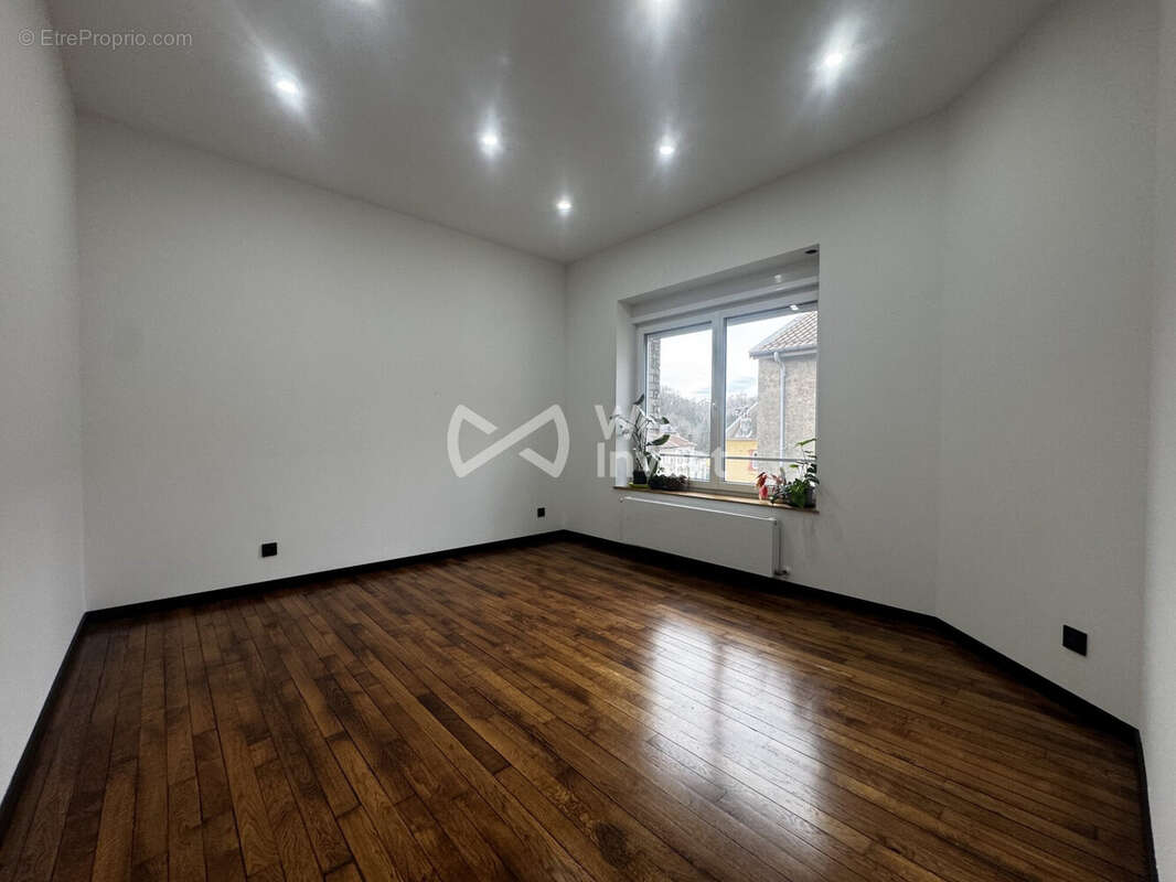 Appartement à LONGUYON