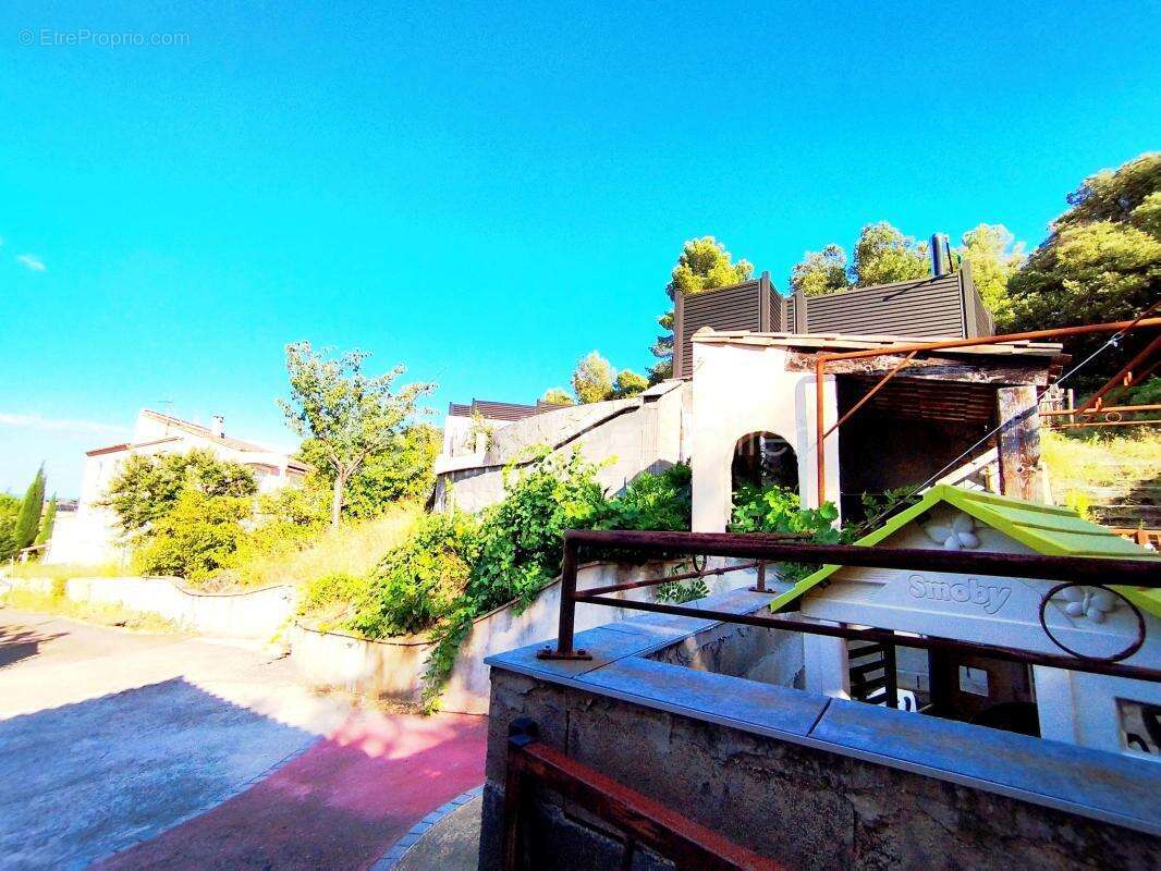 Maison à CLERMONT-L'HERAULT