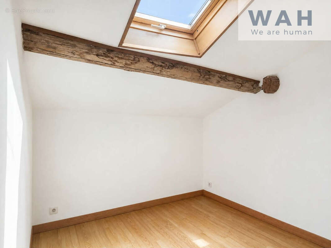 Maison de village t4 avec cours et gros potentiel en rez-de-chaussee - photo 7