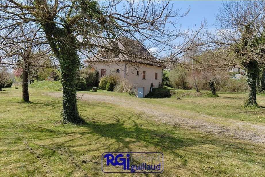 Maison à LES ABRETS