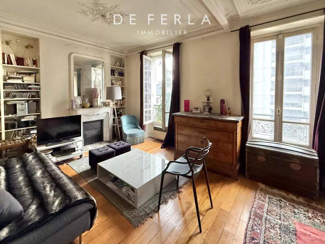 Appartement à PARIS-5E