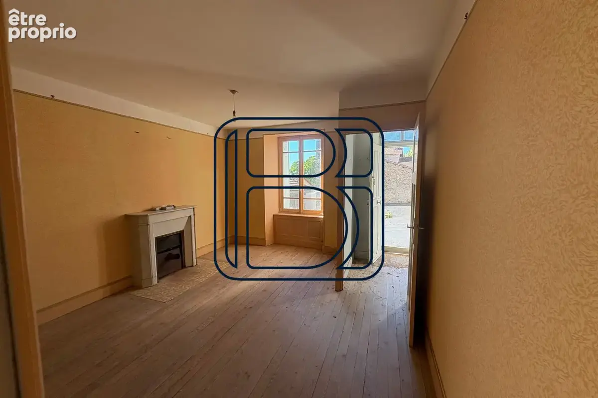 Maison 11 pièces 194 m² à vendre à Ambert (63600) - photo 4