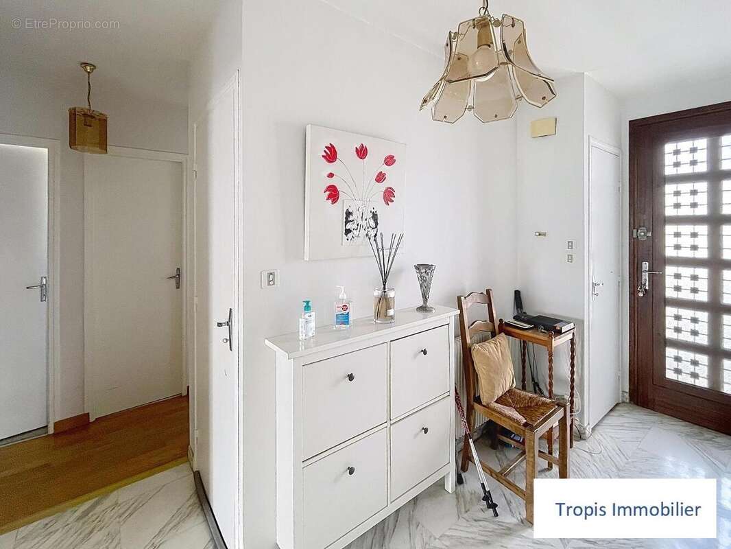   - Maison à PORTET-SUR-GARONNE