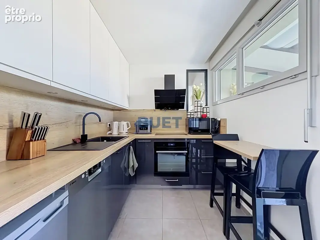 Maison 6 pièces   141 m2  Un bien contemporain aux prestations de qualité - photo 5