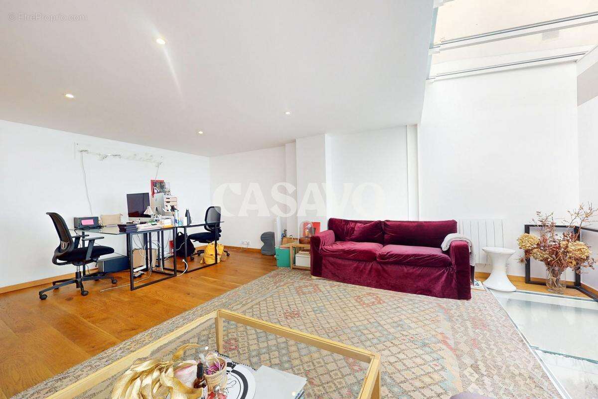 Appartement à PARIS-11E