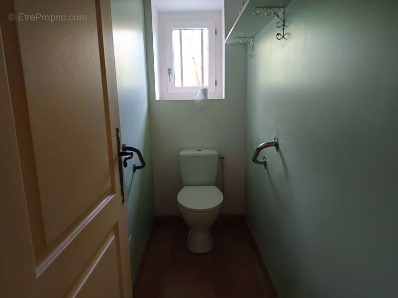 Propriété d'Exception : 2 Maisons, 450 m² de Dépendances et 6 Hectares de Terres - photo 19