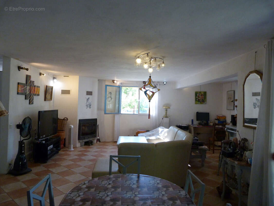 Maison à UZES