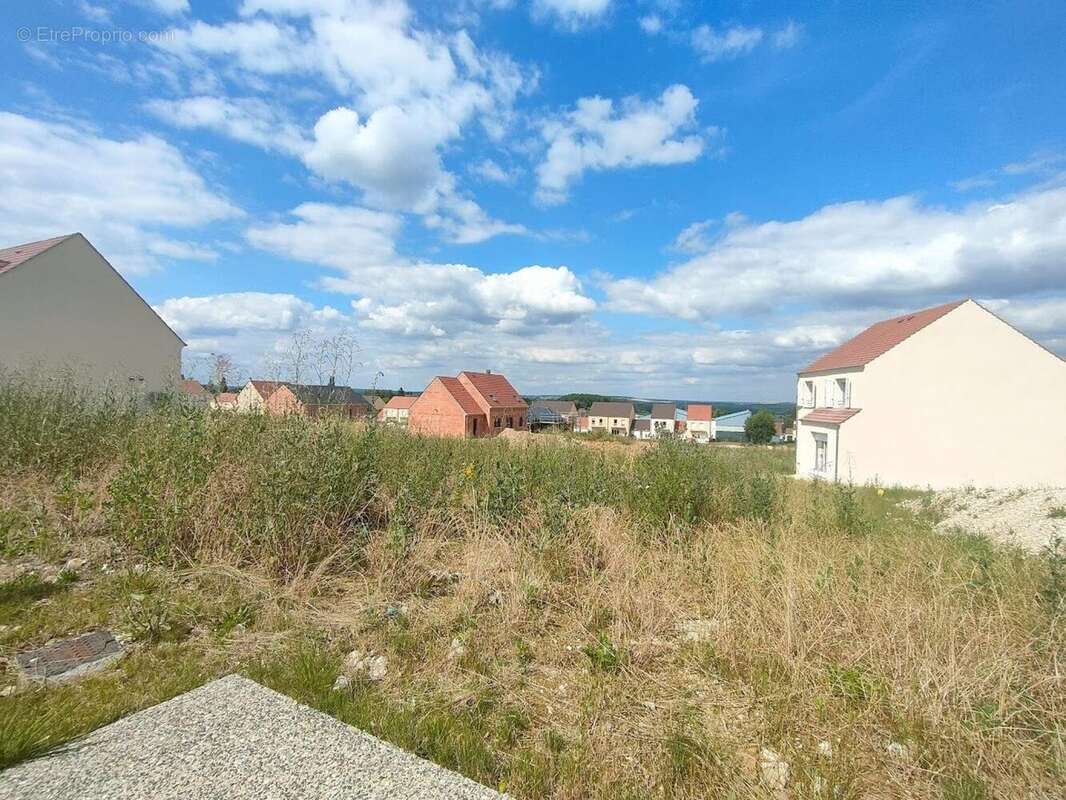 Photo 3 - Terrain à BEAUVAIS