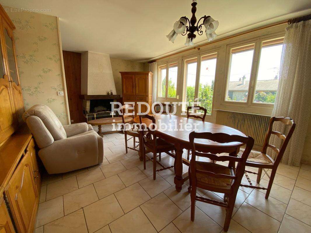 A vendre: maison t5 - 3 chambres - jardin - sous sol total - photo 3