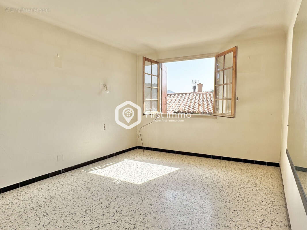 Maison à MARQUIXANES