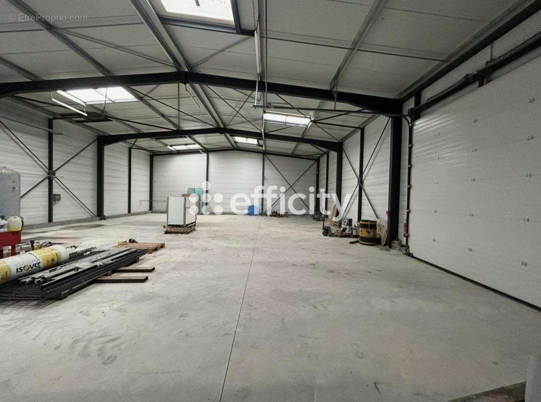 Locaux/Biens immobiliers - photo 2