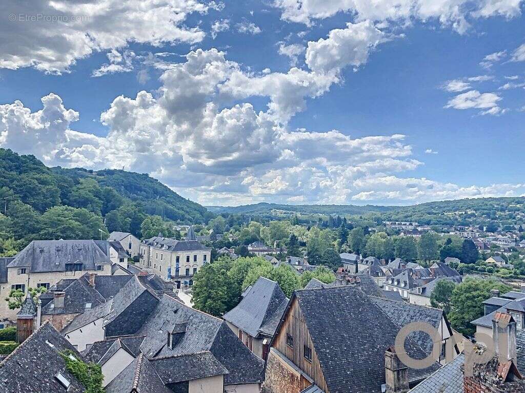 Appartement à TERRASSON-LAVILLEDIEU