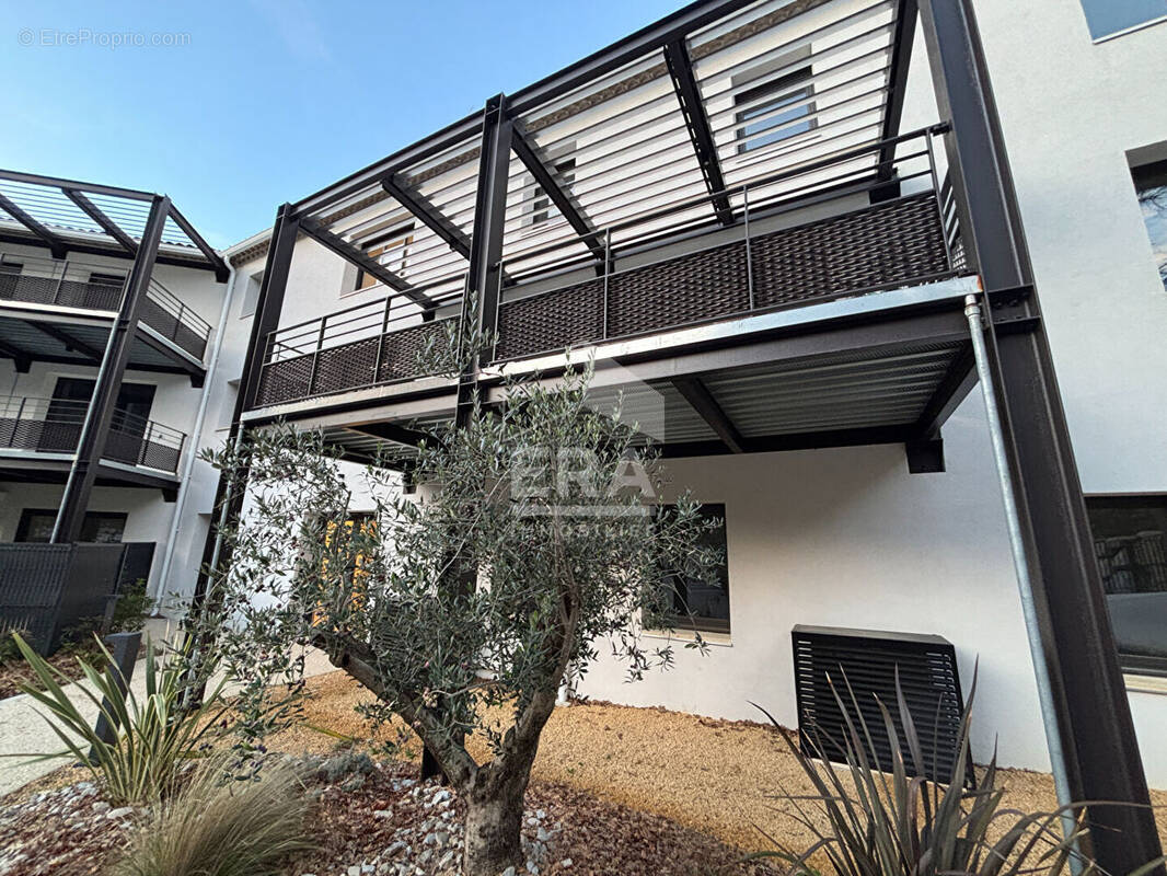 Appartement à VAISON-LA-ROMAINE