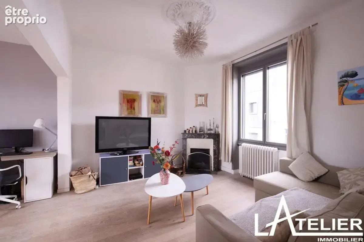 Maison 7 pièces 160 m² à vendre à Sainte-Pazanne (44100) - photo 9