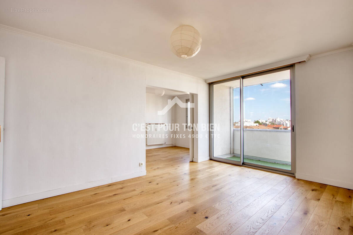 Appartement à LA MADELEINE