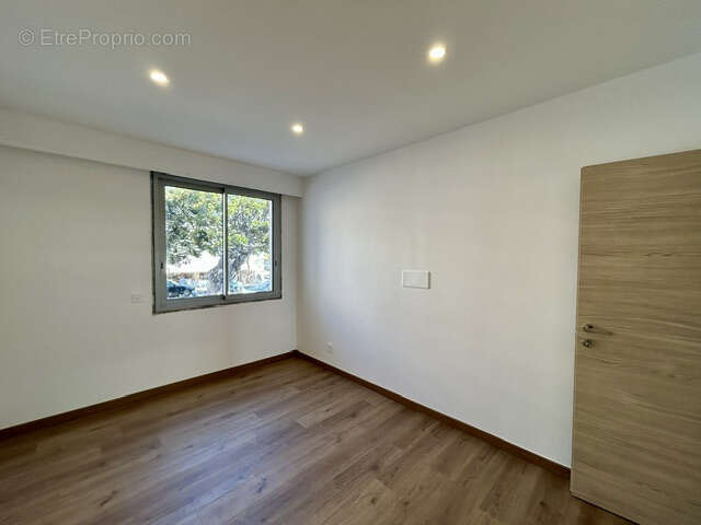 Beaulieu sur mer - appartement centre ville - terrasse - piscine - 55m2 - photo 7