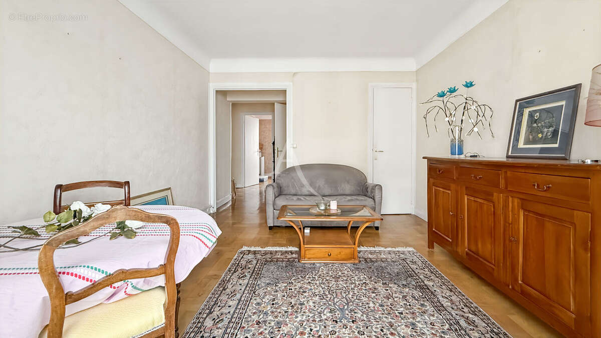 Appartement à BOULOGNE-BILLANCOURT