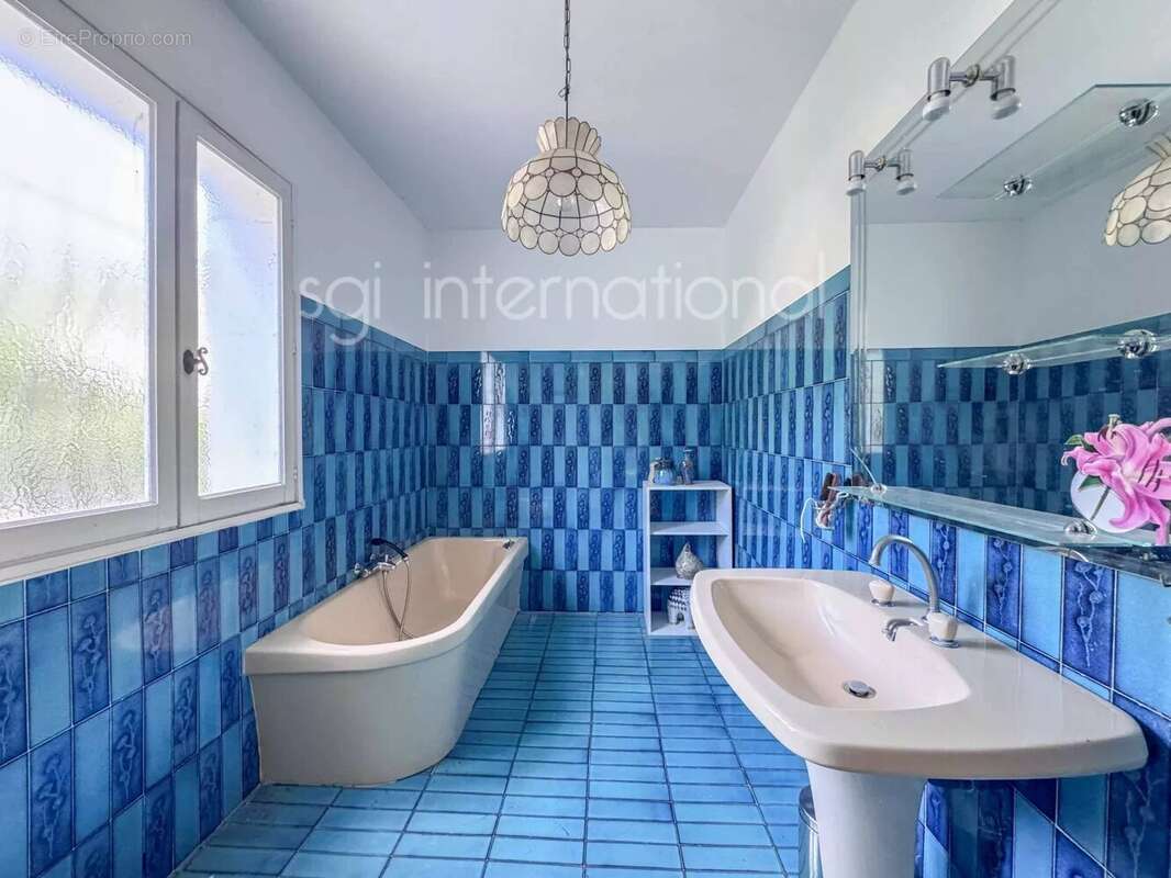Maison à GRIMAUD