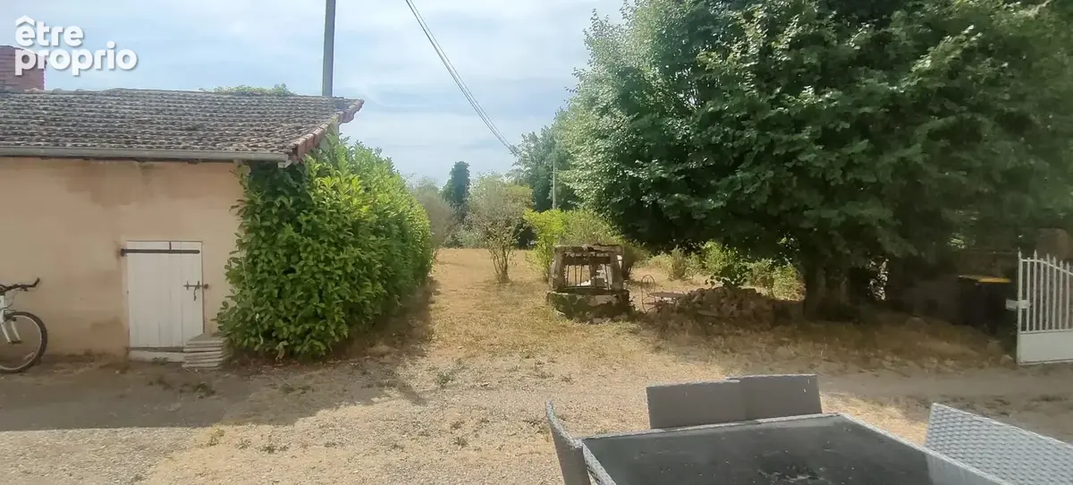 Belle maison avec grandes dépendances et terrain - photo 17