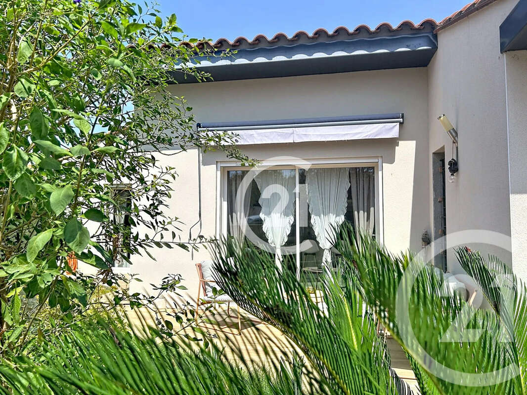 Maison 104 m² à Montescot  - photo 17
