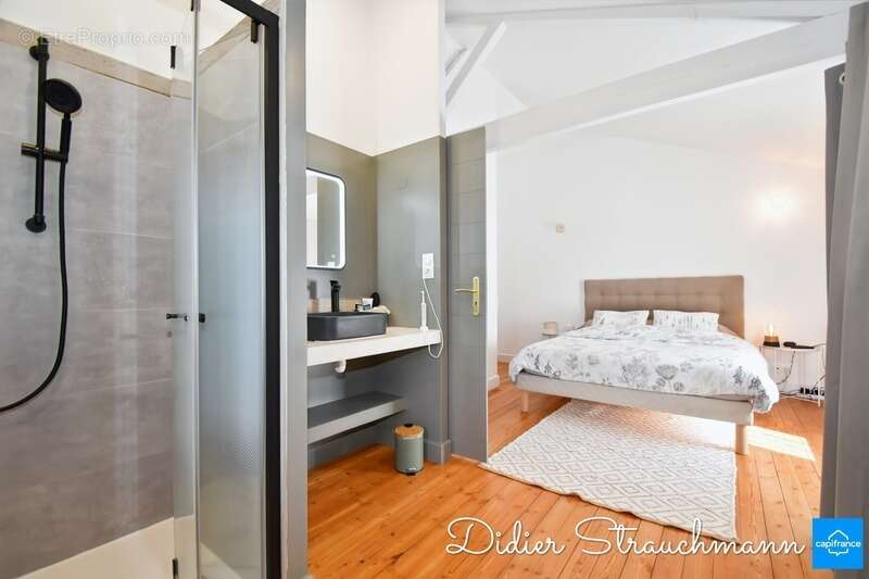 Maison à AIGREFEUILLE-D'AUNIS