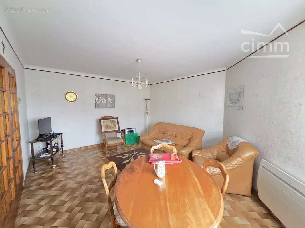 Maison à LES TOUCHES